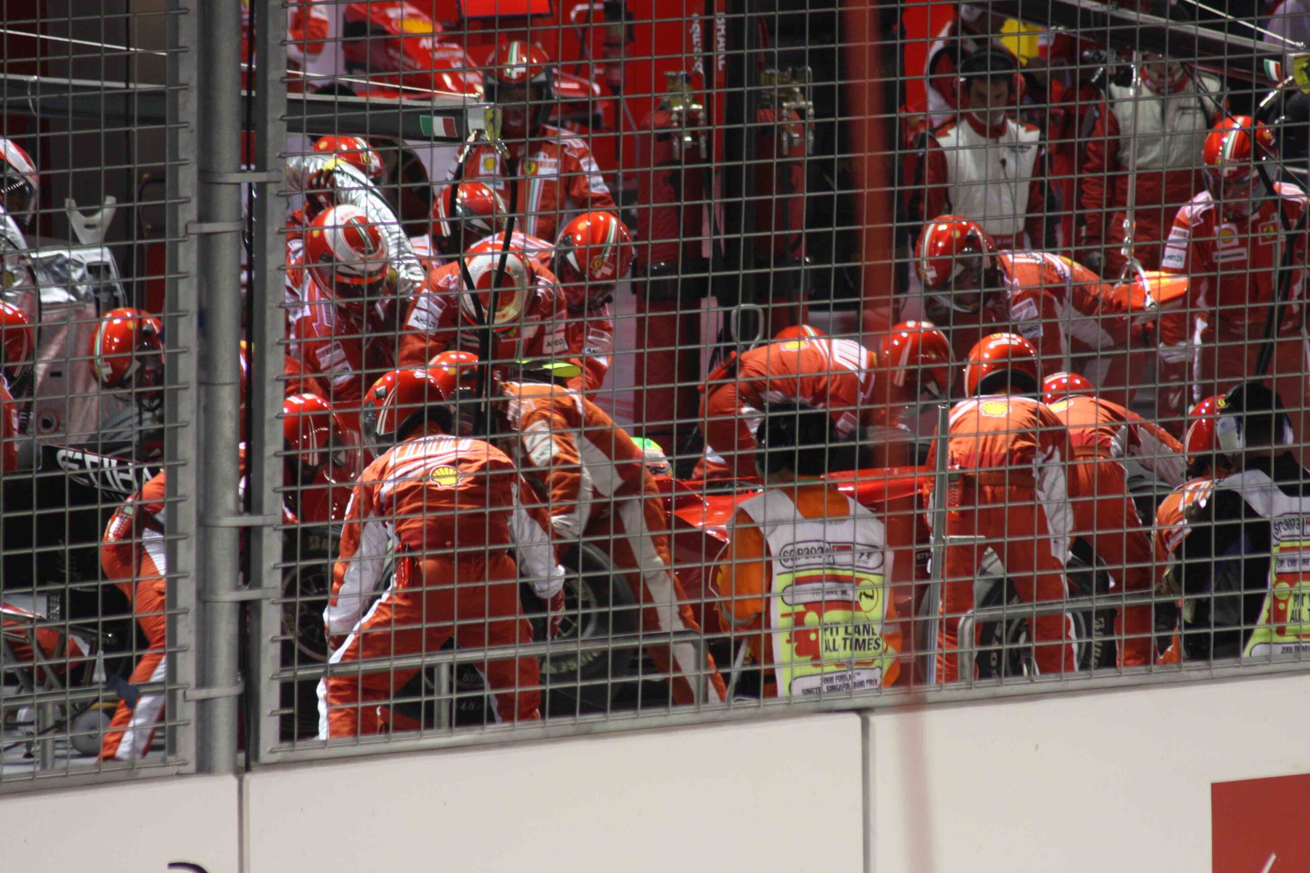 Ferrari Pit Stop scaled