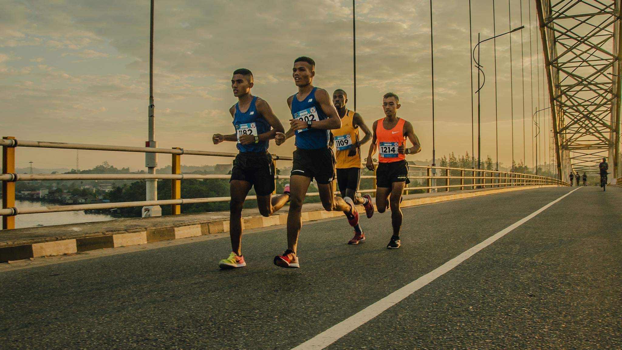2a51f5bc ed22 4678 8117 1ee72ca176f1 - the game The best running shoe depends where you run