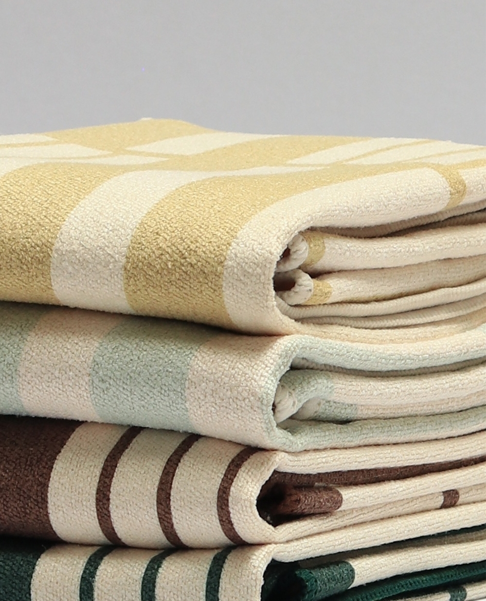 318472000 528295809017857 778769639206288615 n - the game With Flowe Towels - Valentine's Day gifts for the athlete you love