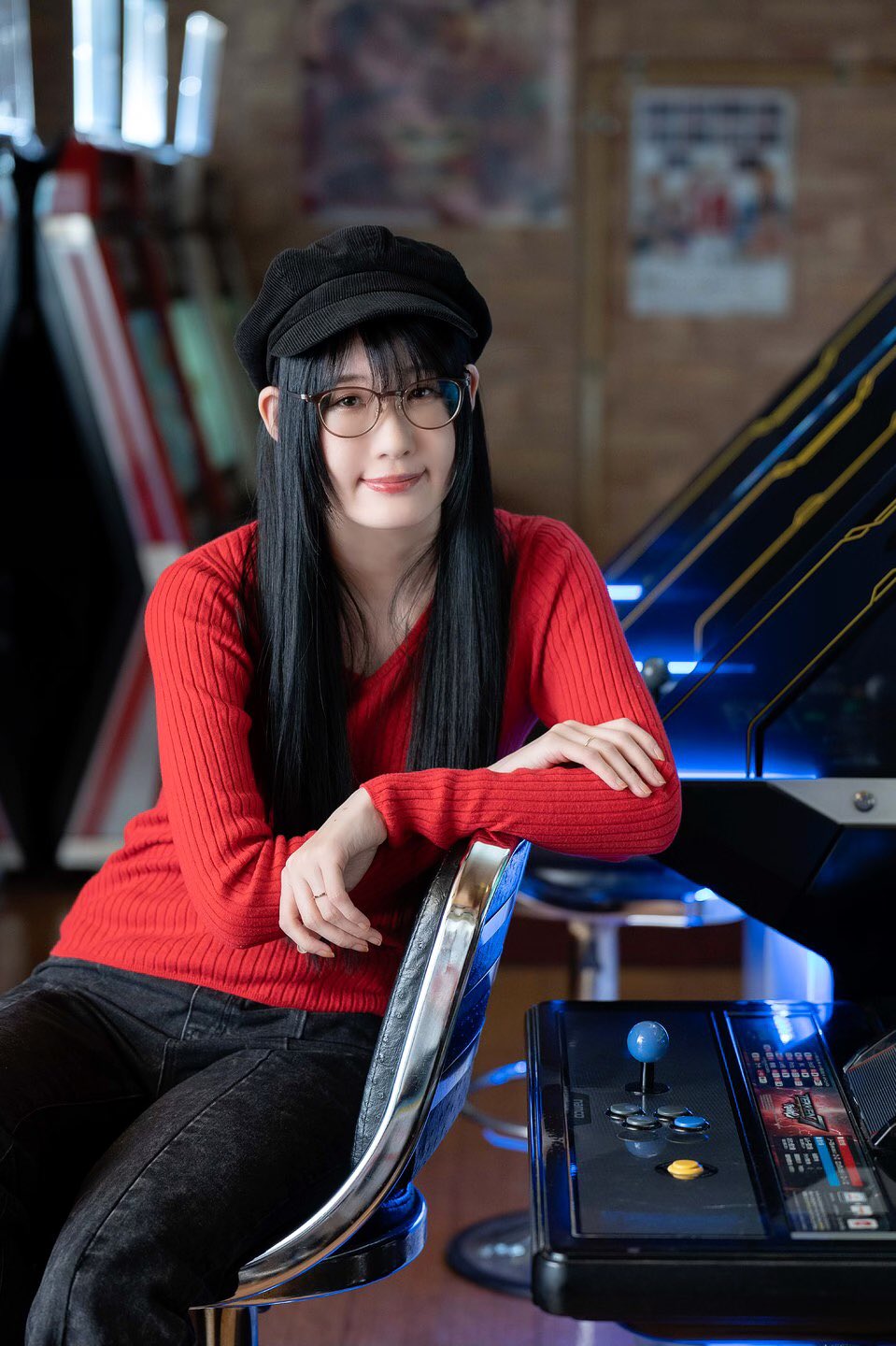 Fnzlwjnakaejfnn - the game YUYU made a name for herself in the fighting game scene in E-Sports, playing Tekken