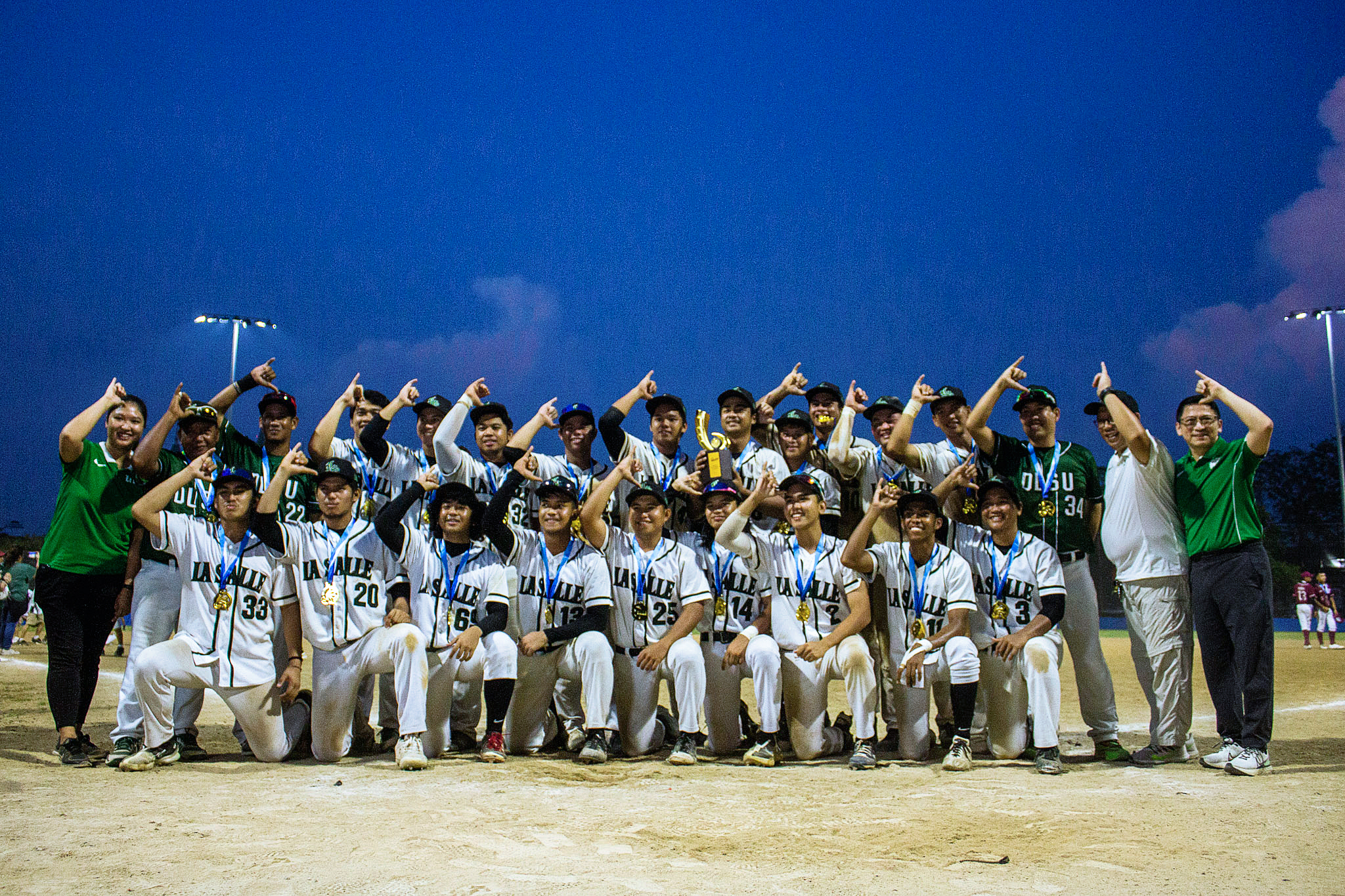 Back-to-back UAAP champions, the DLSU Baseball Team (photographed by Zoila Caga, The LaSallian)