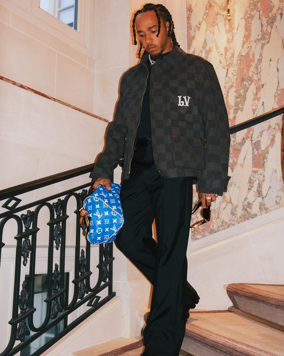 Snapinsta. App_355257450_815836229911413_6588398078588960130_n_1080 - the game Athletes at Paris Fashion Week: Lewis Hamilton
