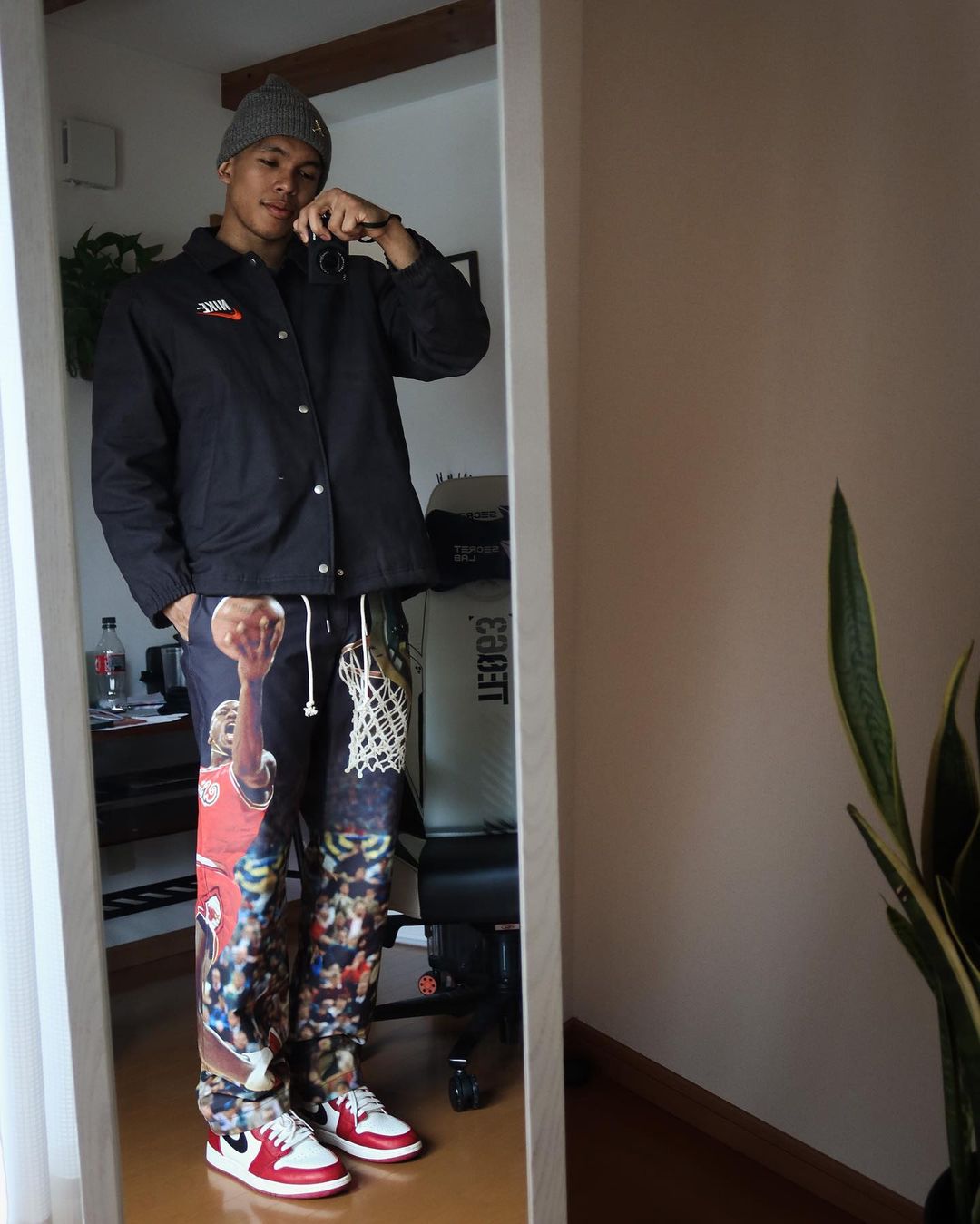 Thirdy Ravena outfit