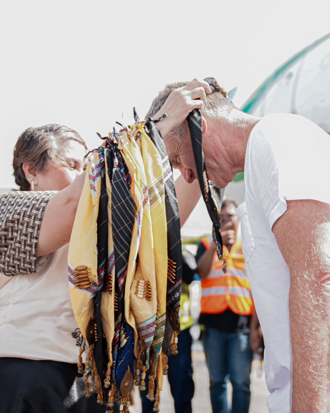 Steve Kerr arrives to the Philippines for the 2023 FIBA World Cup