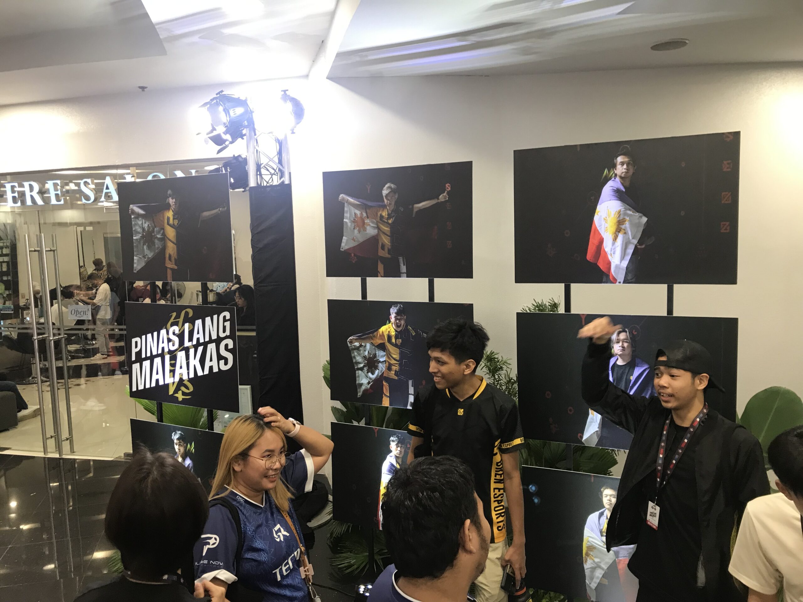 Philippines Sends Off Their M5 Representatives with a Bang 