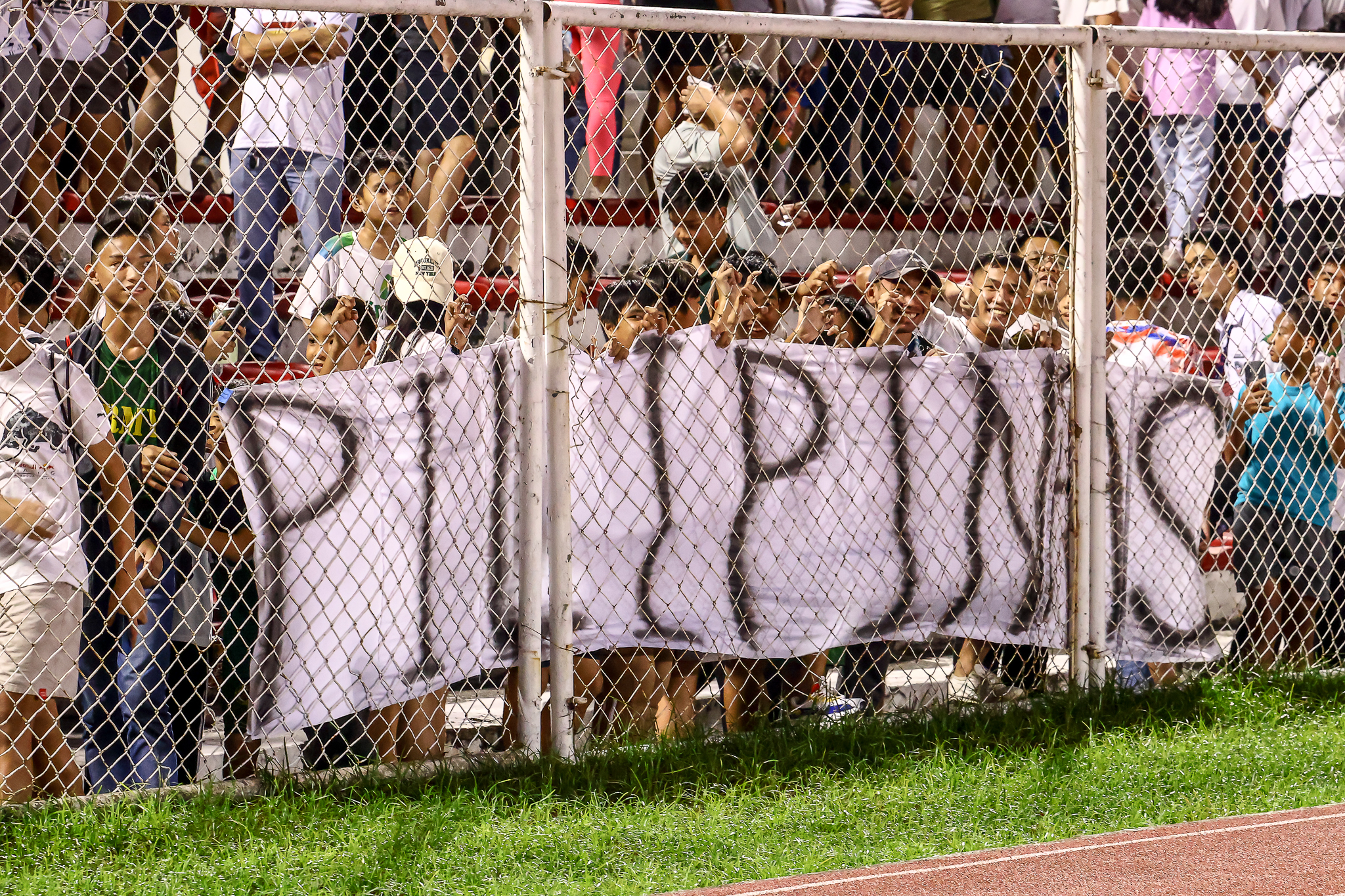 Azkals fans