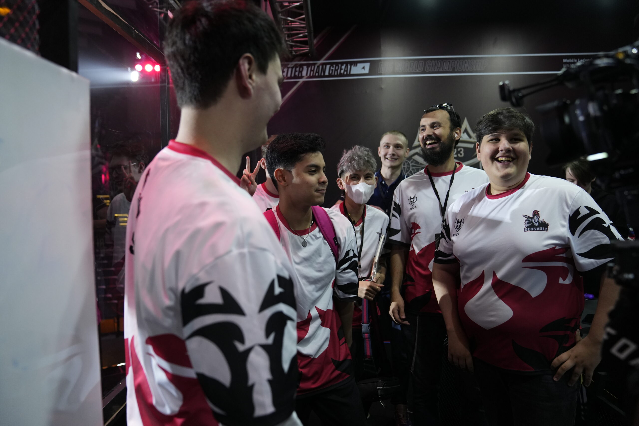 20231203_m5_group-stage-day-02_match-01_tob-vs-devu_game-03_051 - the game Deus Vult’s Sunset Lover on His Longevity in the Professional Mobile Legends Scene