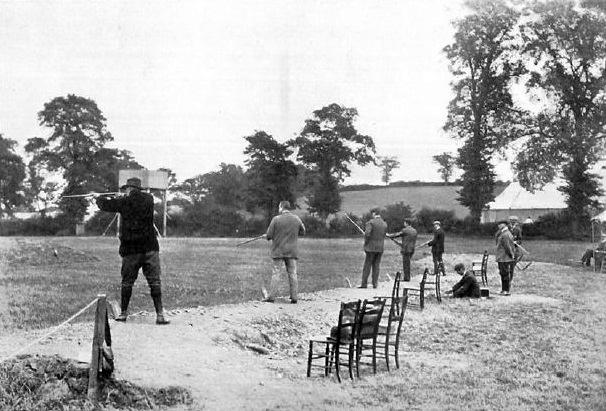 Live pigeon shooting