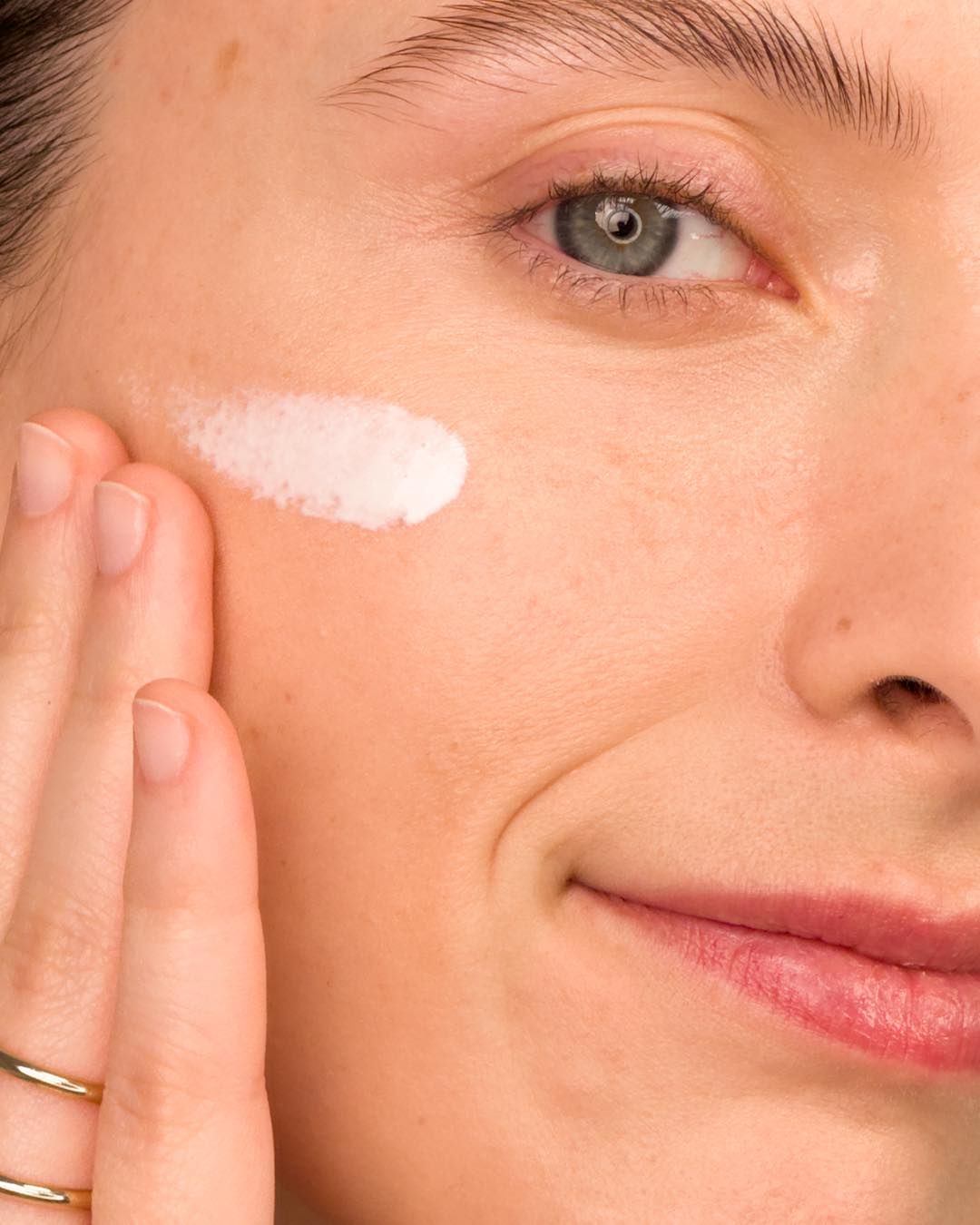 Snapinsta. App_396718827_744251297747595_8422903745751802764_n_1080 - the game Cetaphil Sunscreen