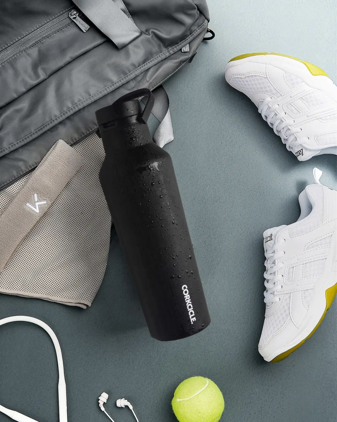 Snapinsta. App_398508277_1389405665330901_6898615268994959488_n_1080 - the game Last-minute gifts for athletes - Corkcicle water jug