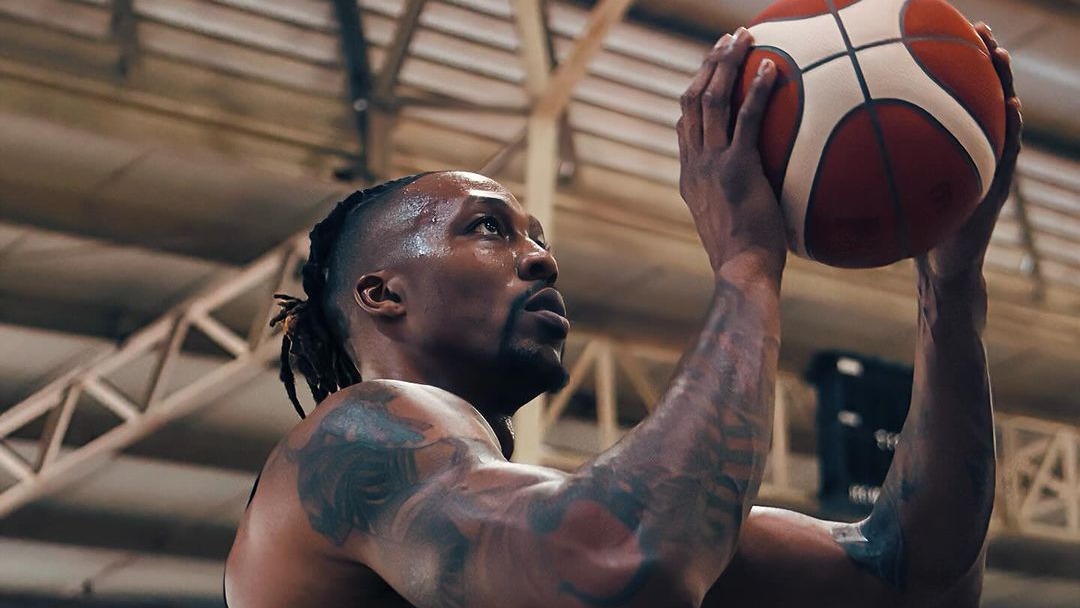 Dwight Howard in the Philippines representing Strong Group Athletics