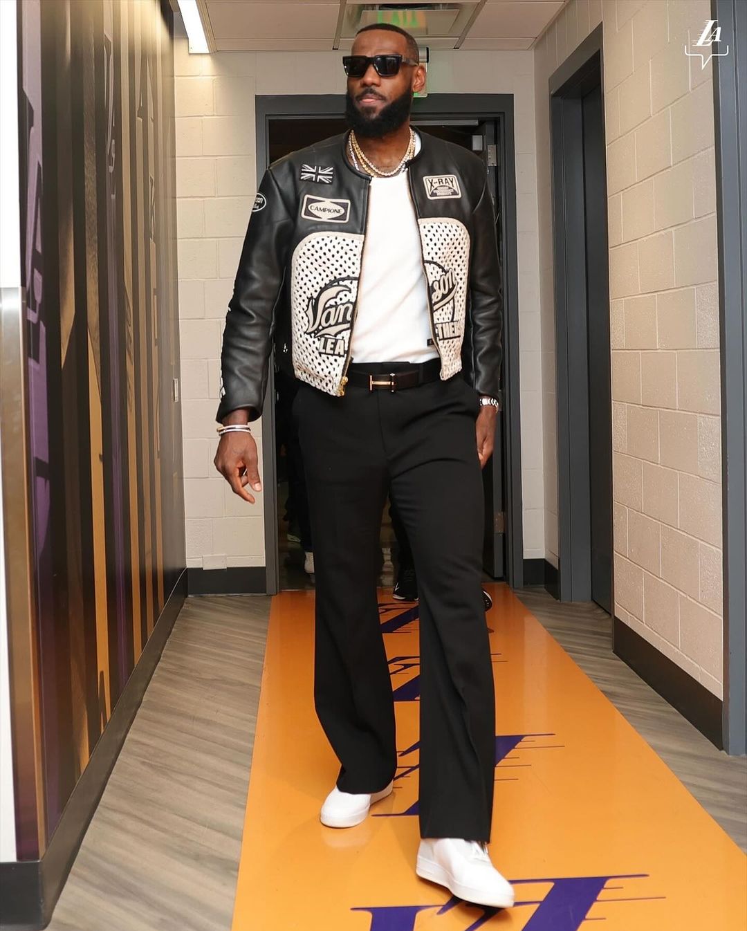 Lebron-1-from-los-angeles-lakers-on-instagram - the game LeBron James remains as one of the NBA's best dressed players.