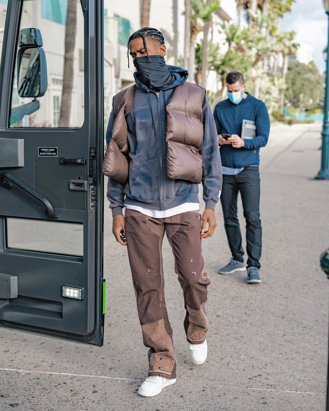 Sga1-1 - the game Shai Gilgeous-Alexander, one of the NBA's best dressed today.
