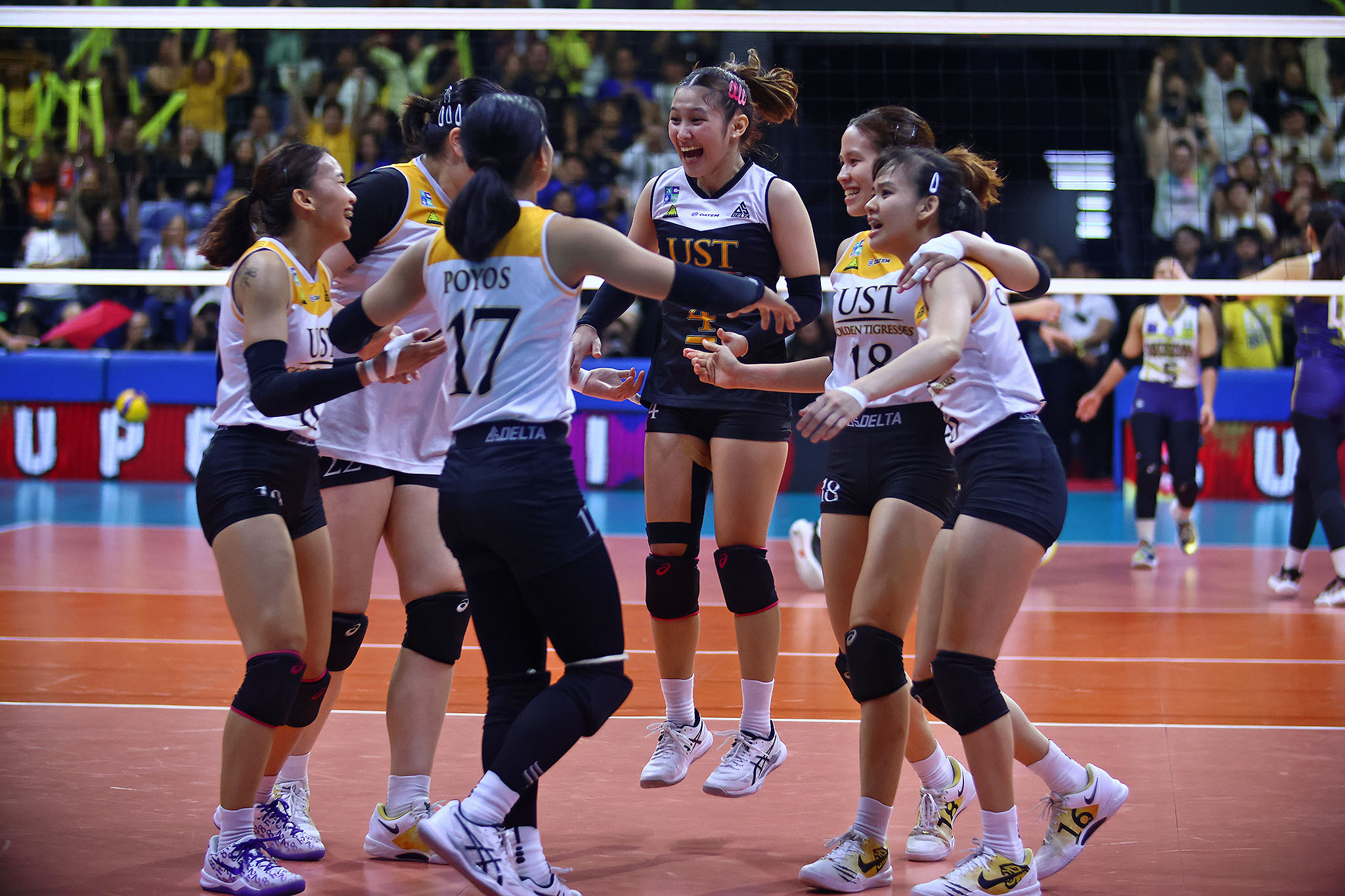Ust- - the game UAAP Season 86 women's volleyball