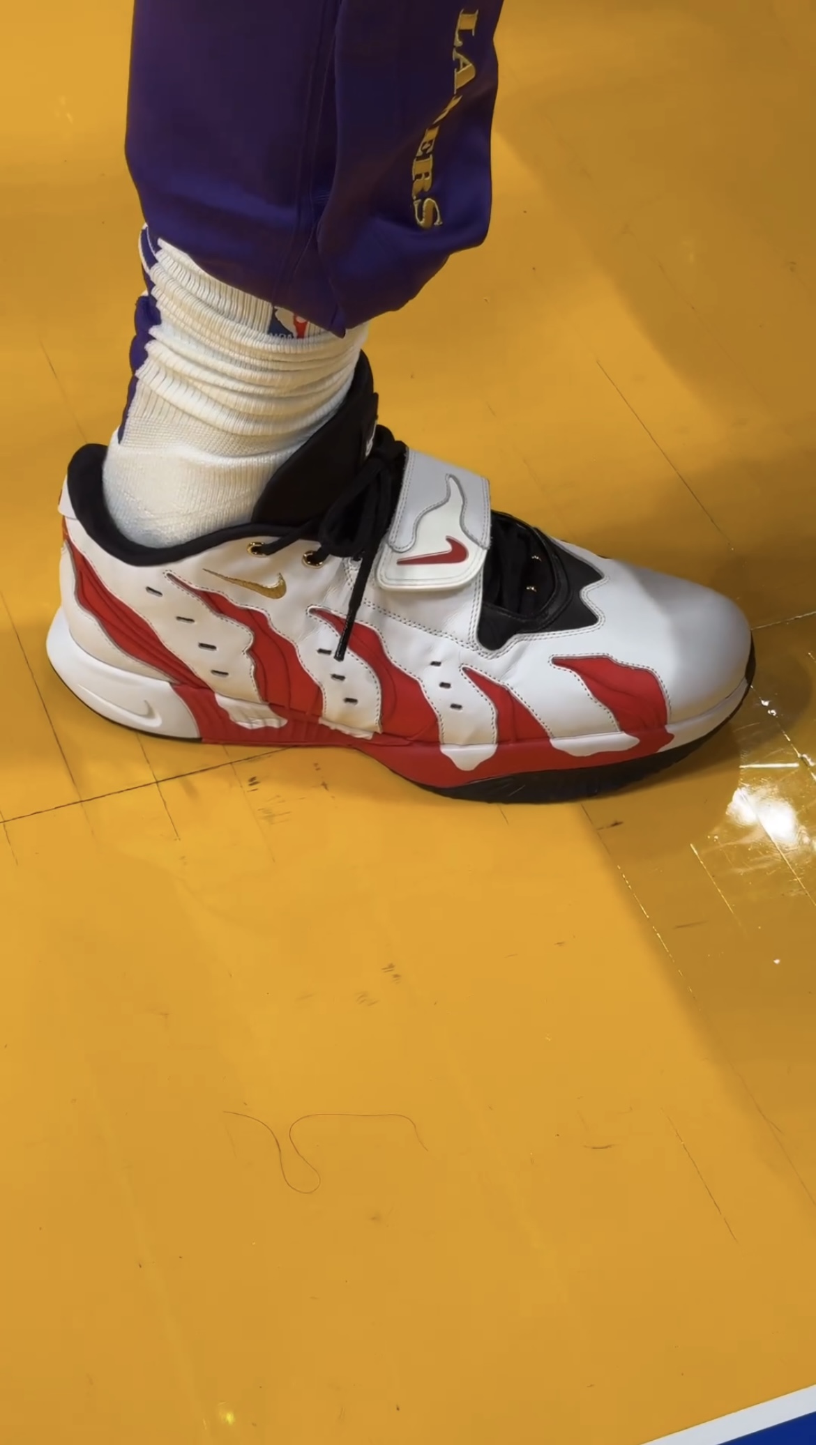 Lebron21-from-@nbakicks-on-instagram - the game NBA Playoffs sneakers: LeBron 21