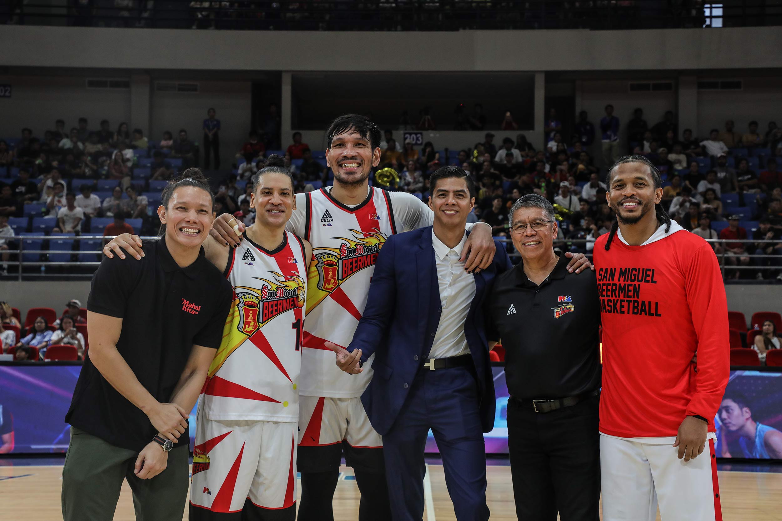 Pba-images3 - the game San Miguel Beermen Arwind Santos