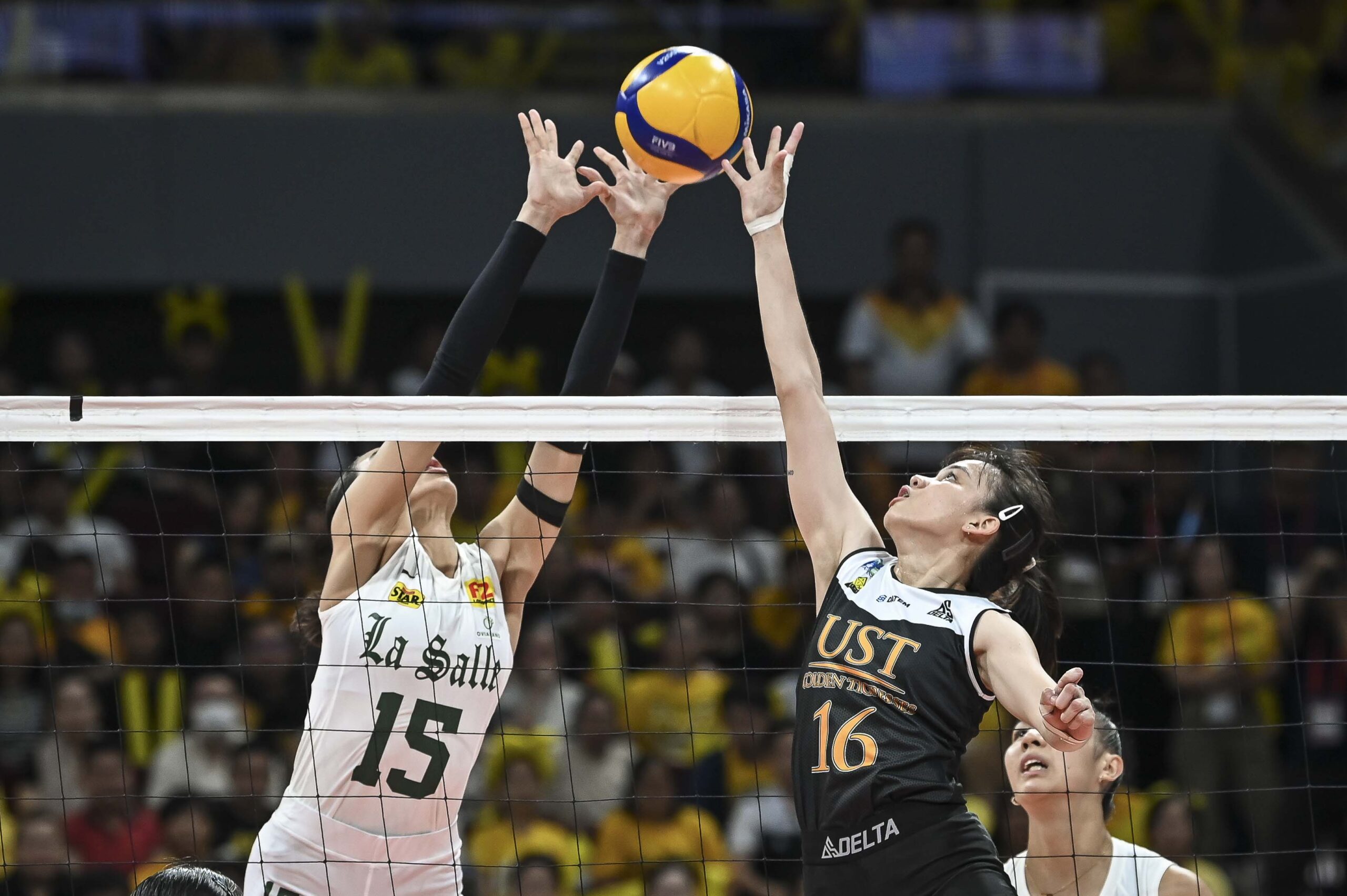 Philippine volleyball UST-DLSU