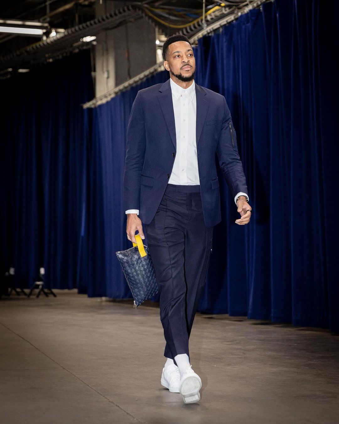 Cj-mccollum-pelicans - the game