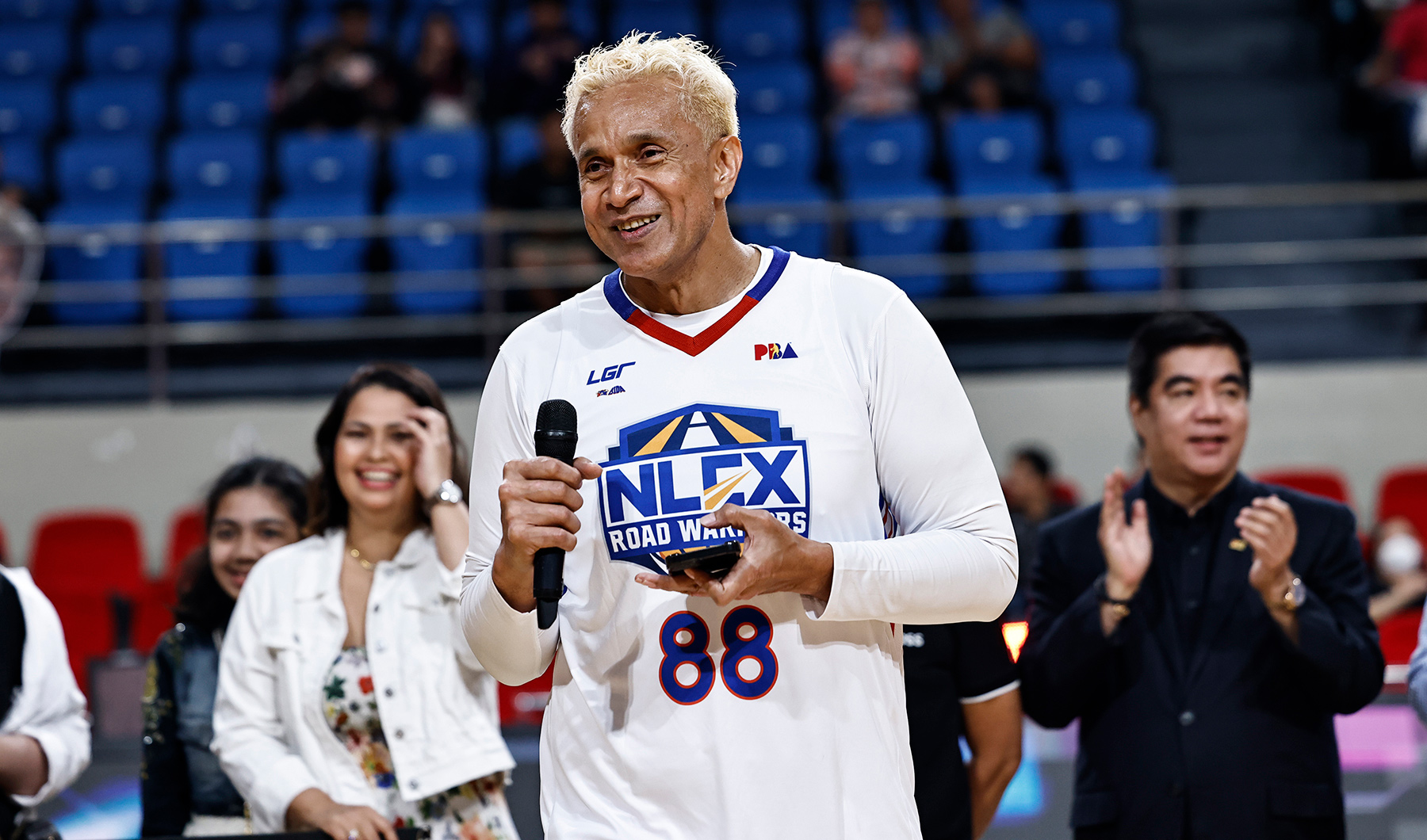 Asi Taulava - PBA Media Bureau