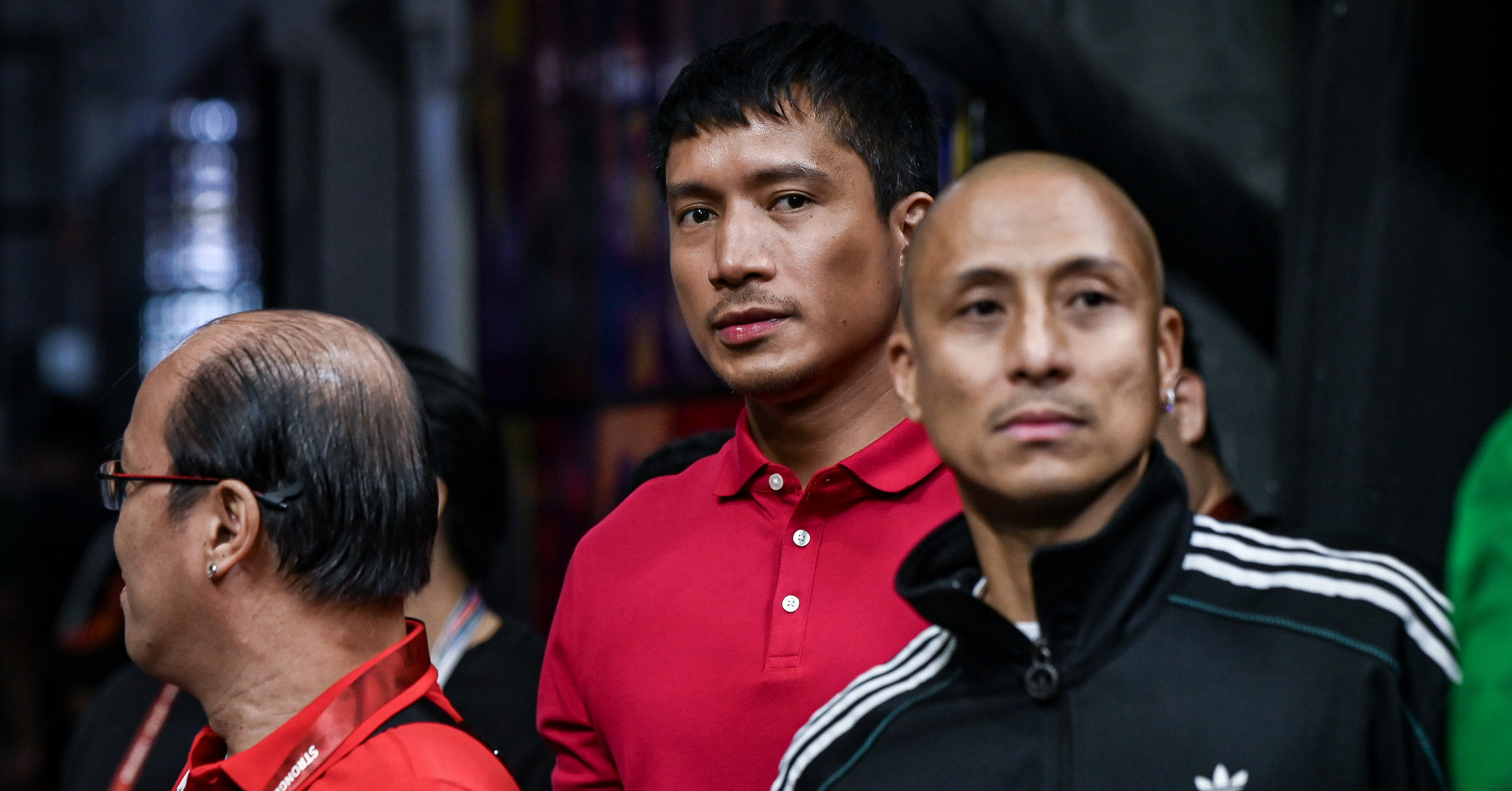 James Yap with Paul Artadi in the background