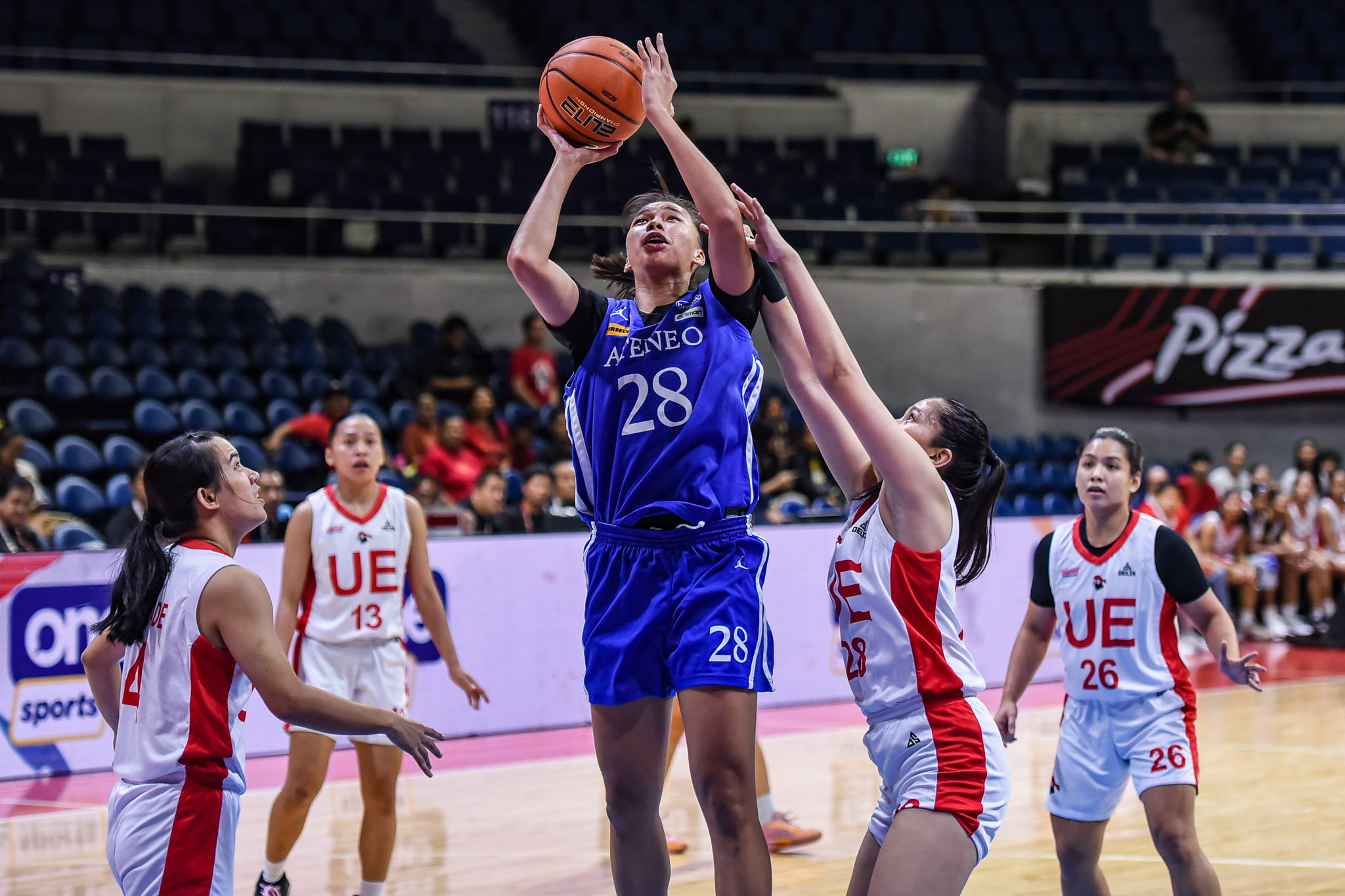 Uaap 87 wbb admu vs ue - kacey dela rosa-7925 - the game