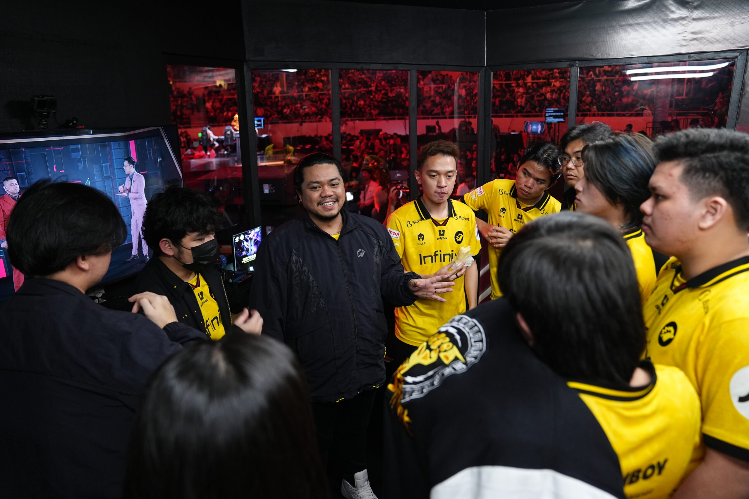 From Coach to GM, Fnatic ONIC Coach Yeb Talks About the Next Phase of His Career