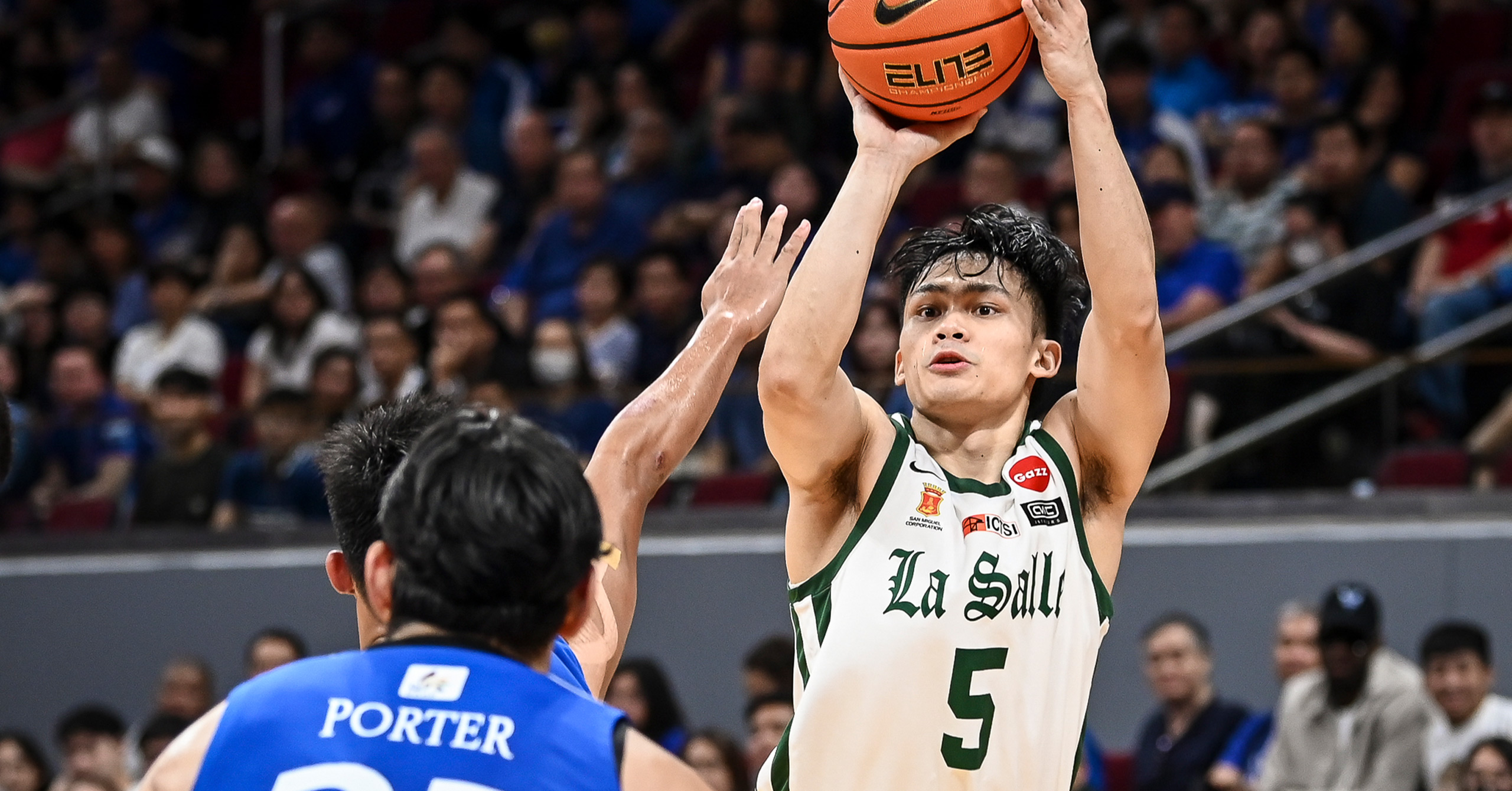 La Salle guard Josh David