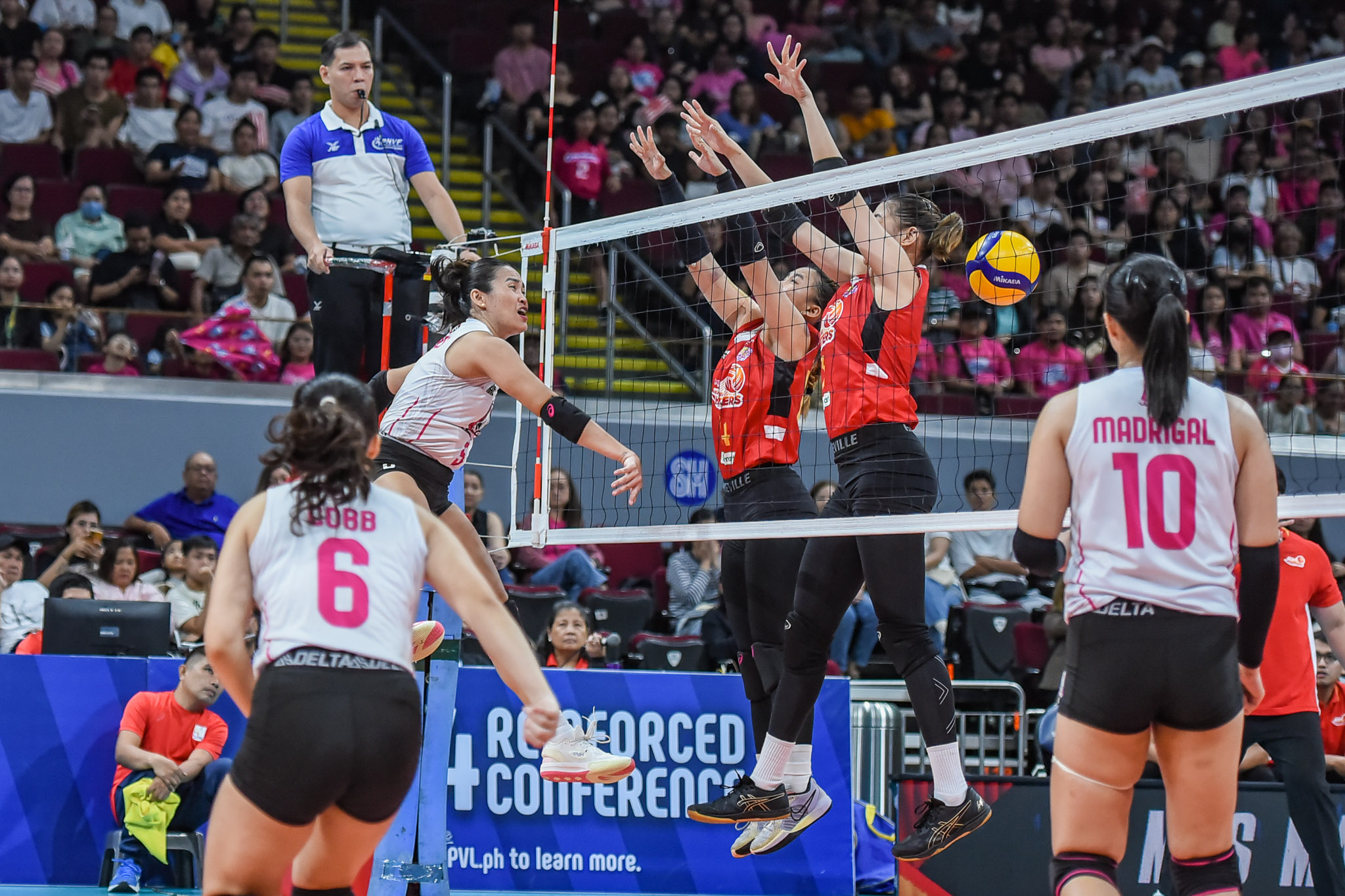 PVL All-Filipino Conference 2025 tripleheader: Akari vs PLDT