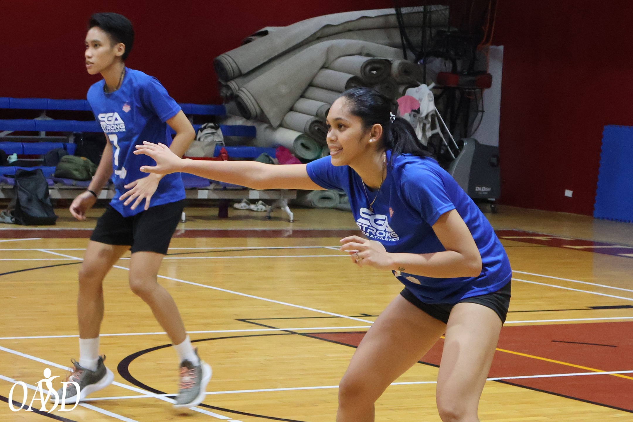 Casiey Dongallo with Jelai Gajero in practice with UP