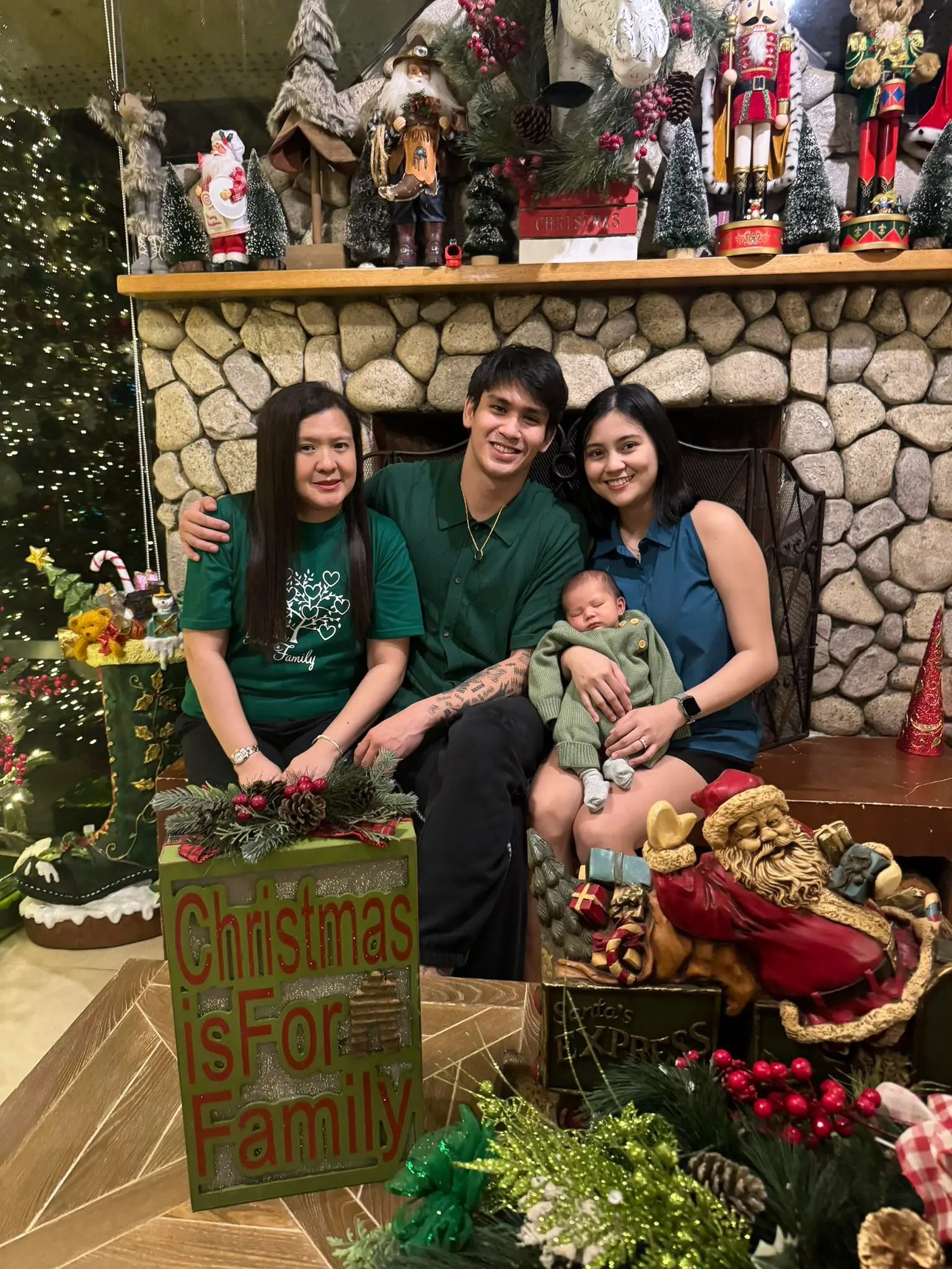 A family photo of Noel Kampton, Abbe, and Baby Leon