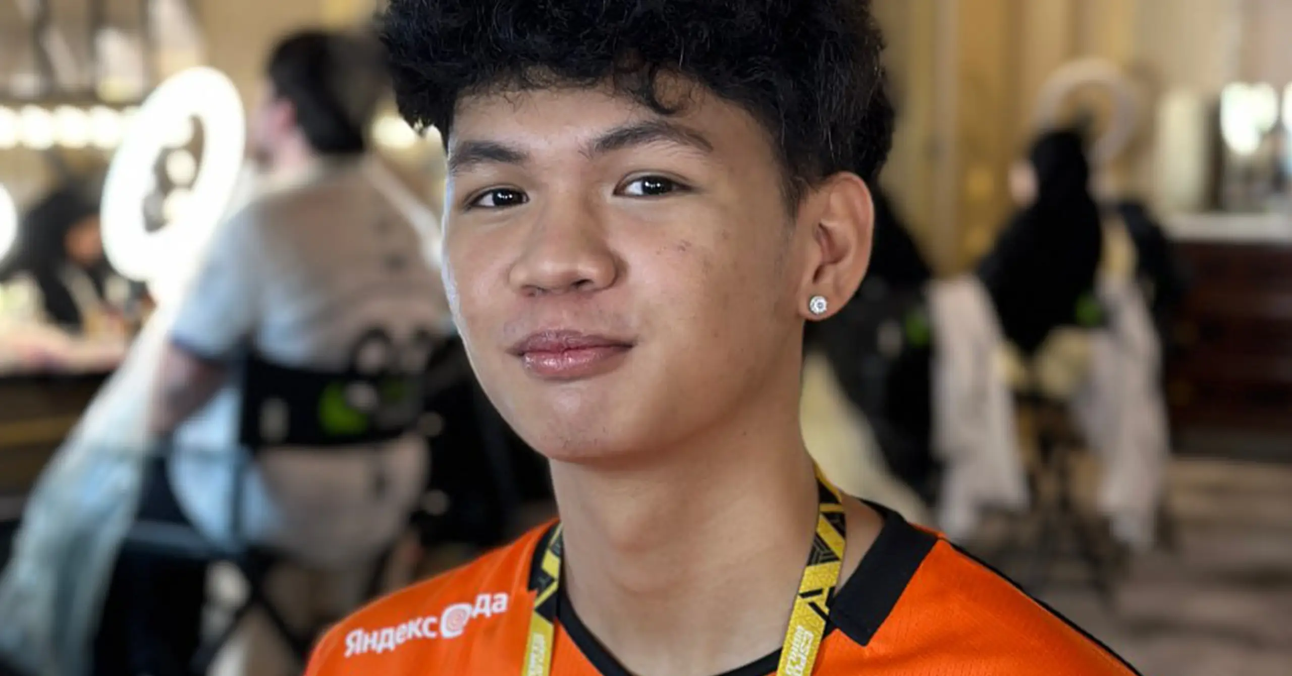 Virtus.pro Andoryu Expands his Horizons While Playing in EWC 2025