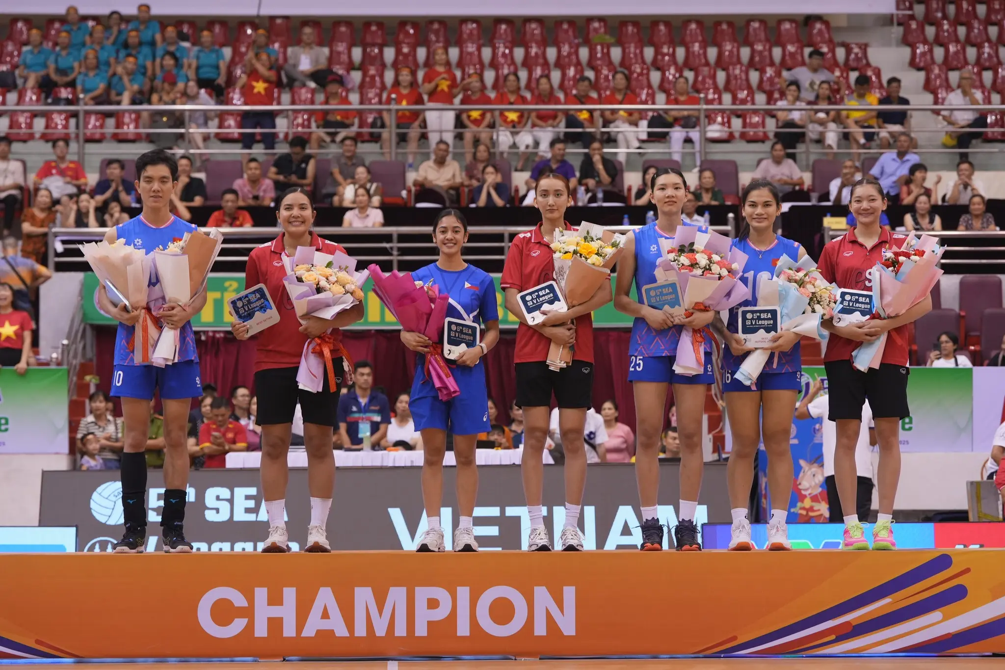 530264812_614432925067523_3012157807293575263_n - the game Justine Jazareno at the SEA V.League podium