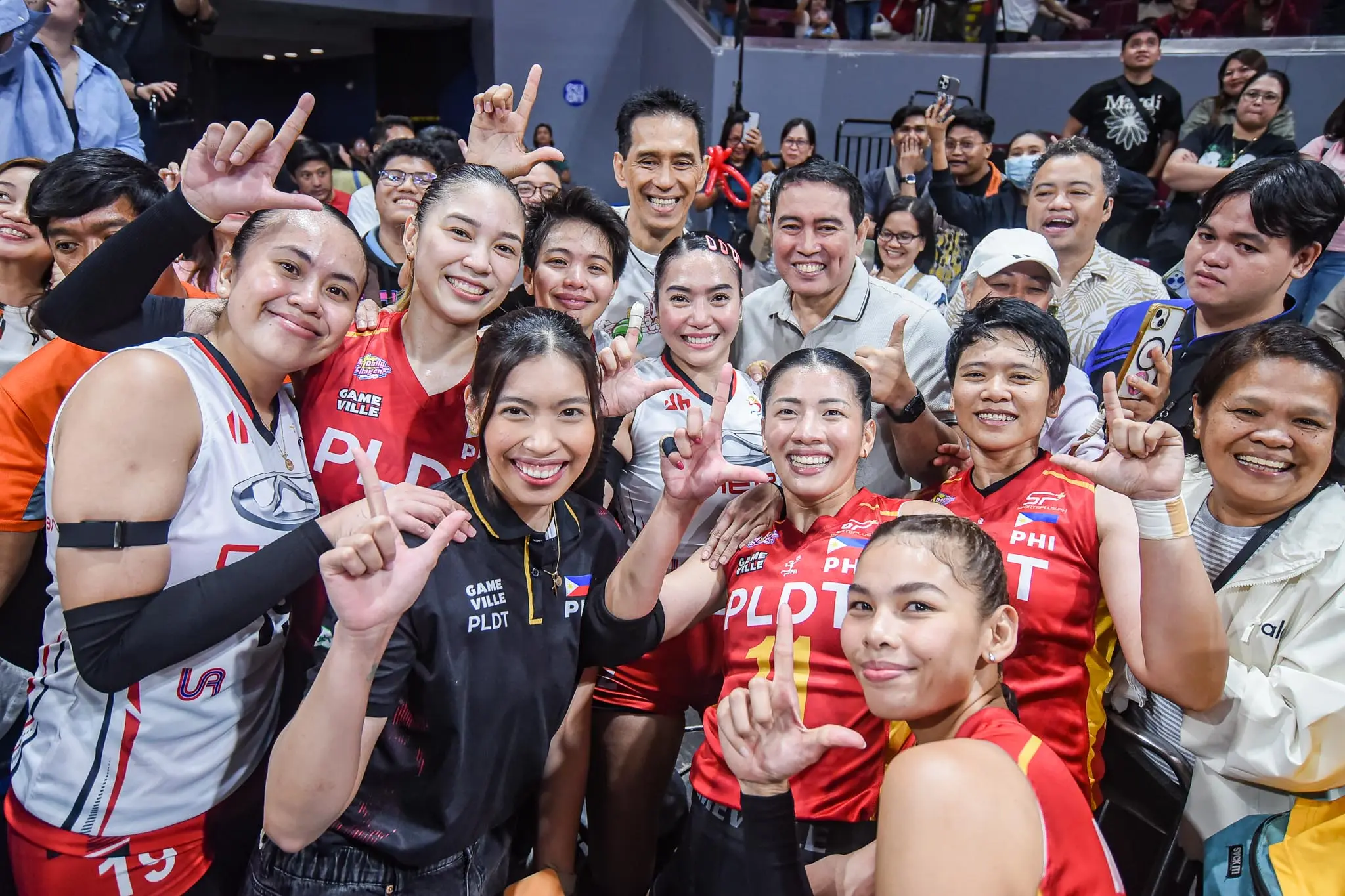 Pvl on tour pldt vs chery tiggo - -5722 1 - the game