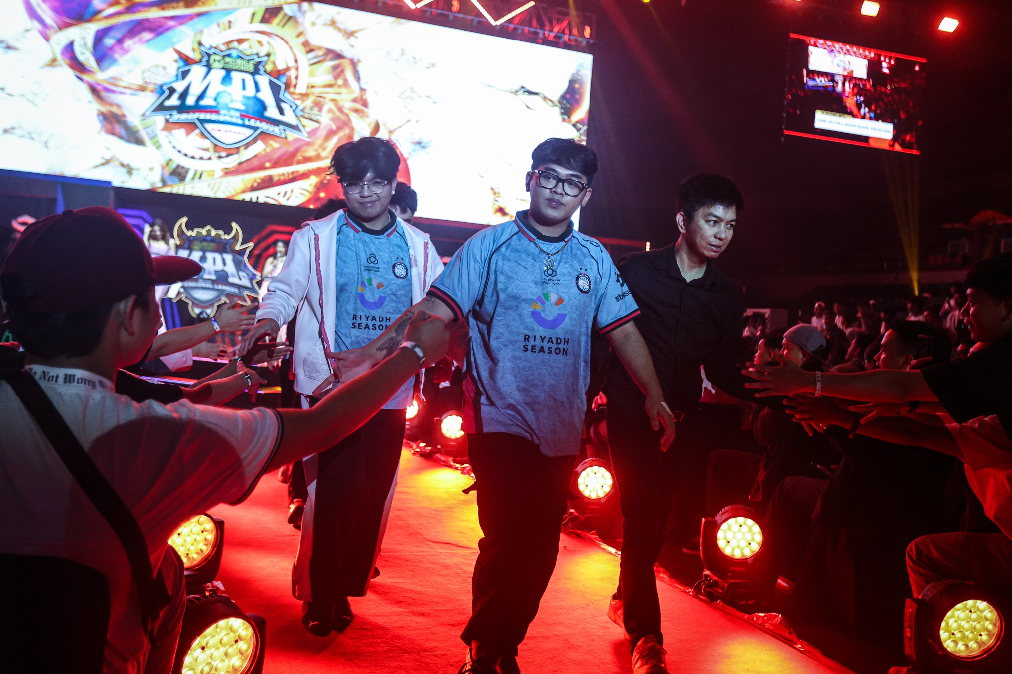 - the game Twisted Minds’ Coach BON CHAN is Proud of His Boys Even After Their Early Playoffs Exit