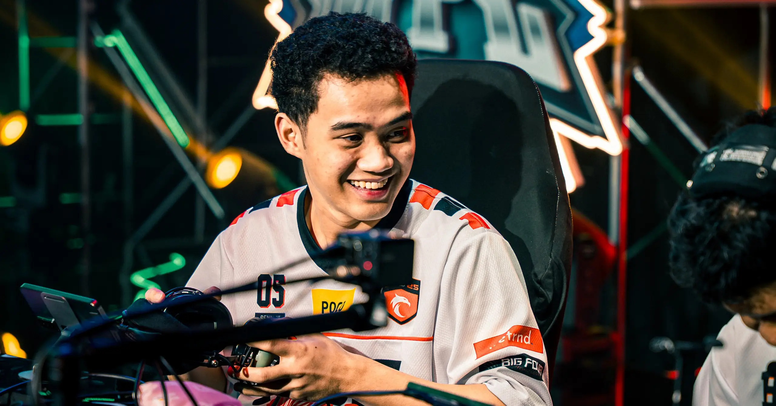 TNC’s Bennyqt and His Thoughts on the Fighter Gold Lane Meta