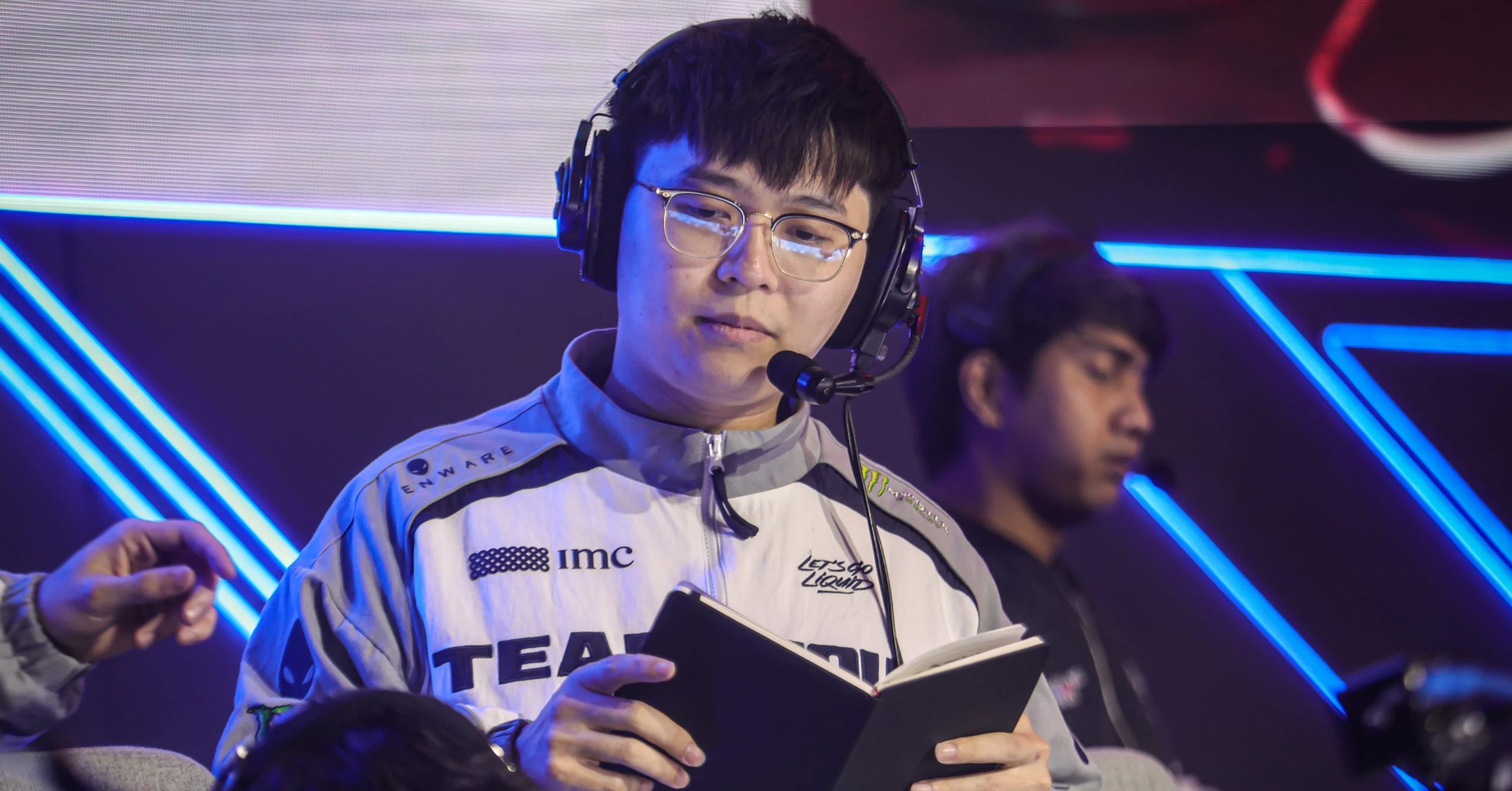 Coach Aeon on Establishing Trust with Team Liquid