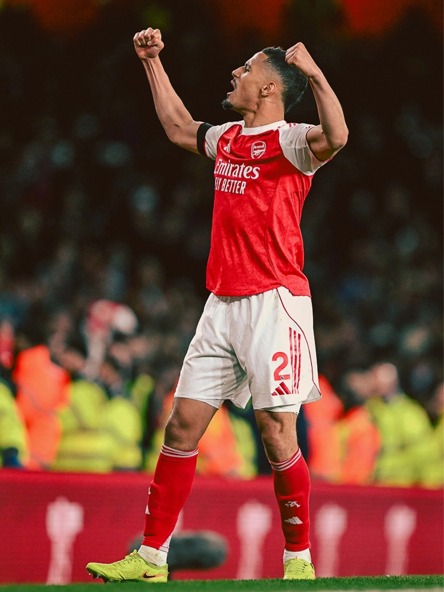 Arsenal player William Saliba celebrates