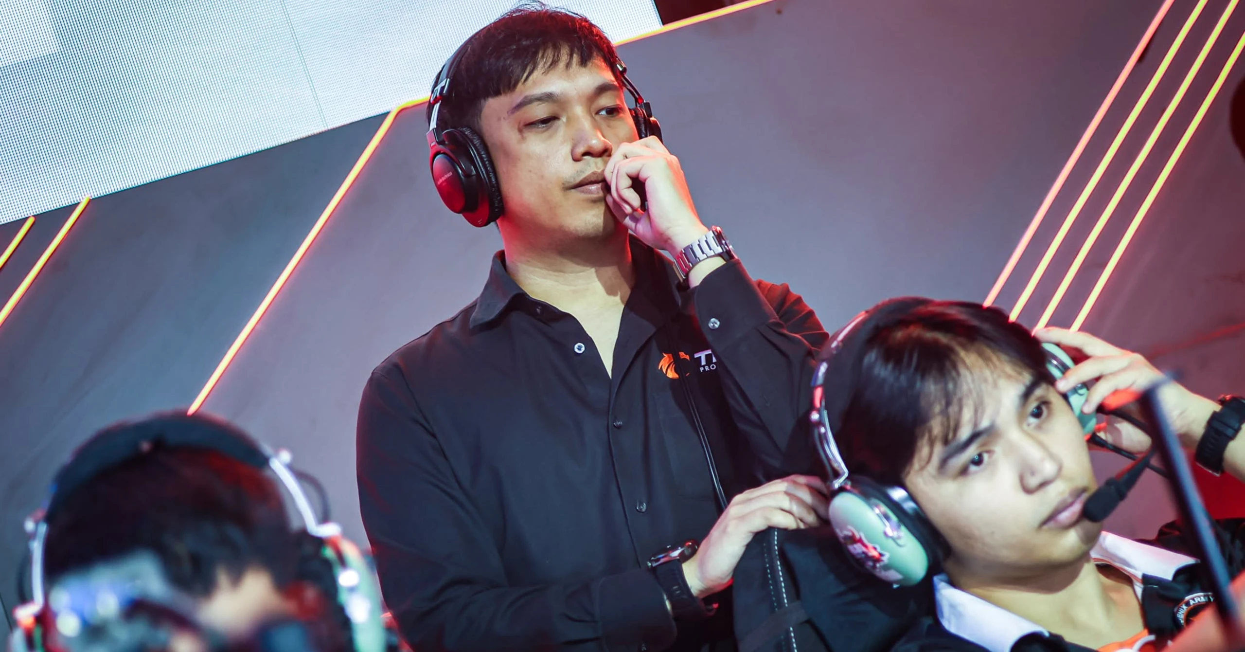 Coach E2MAX Talks About the Pressure to Succeed in TNC