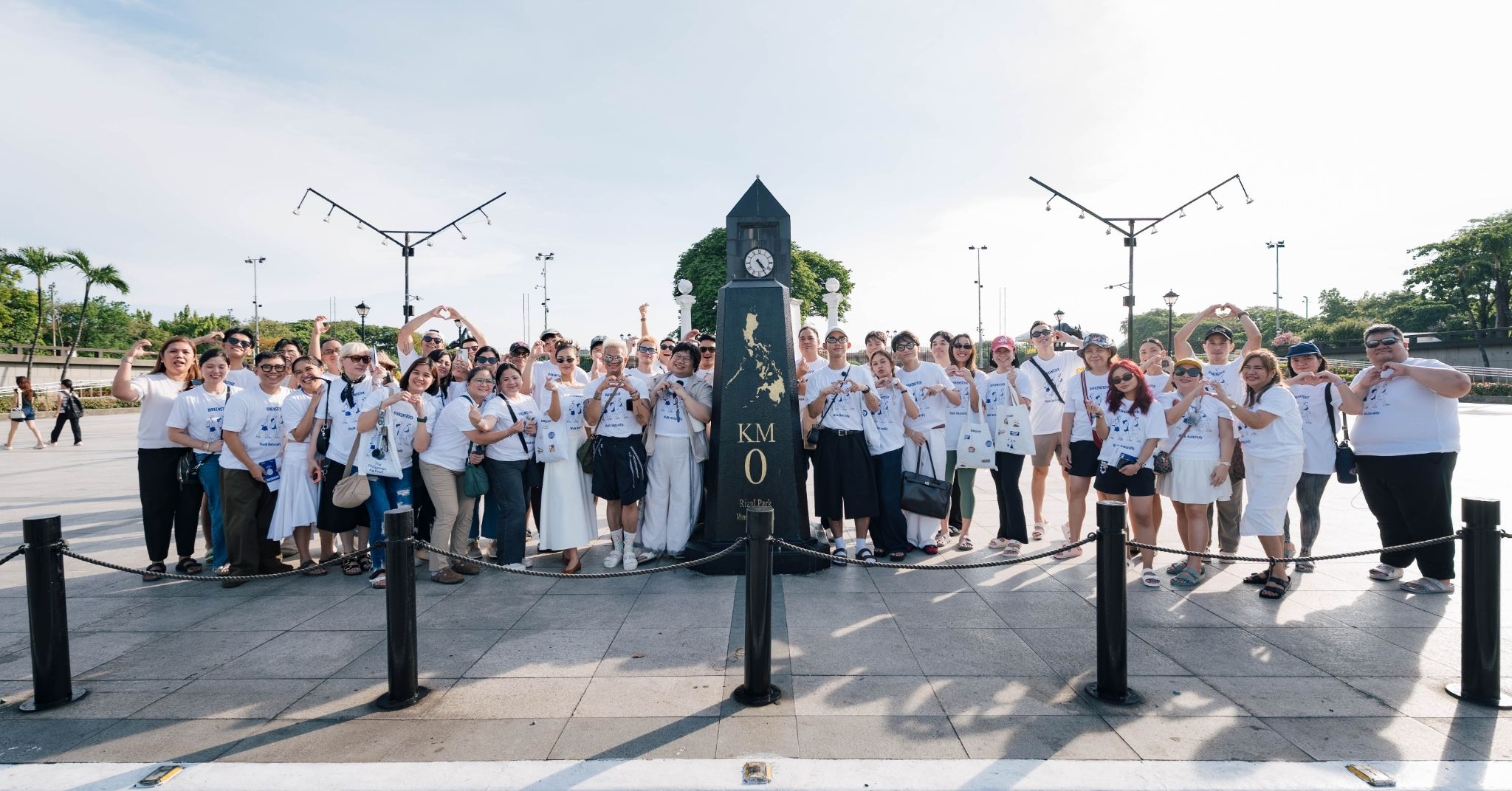 Birkenstock-inarticle - the game Participants walked through the Luneta Park through Birkenstock: The Philippines By Foot.